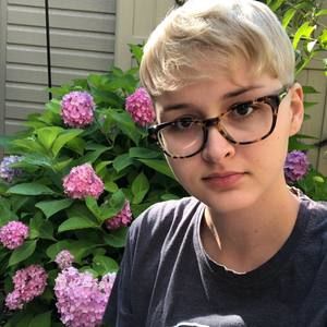 Meet your Posher, Natalie